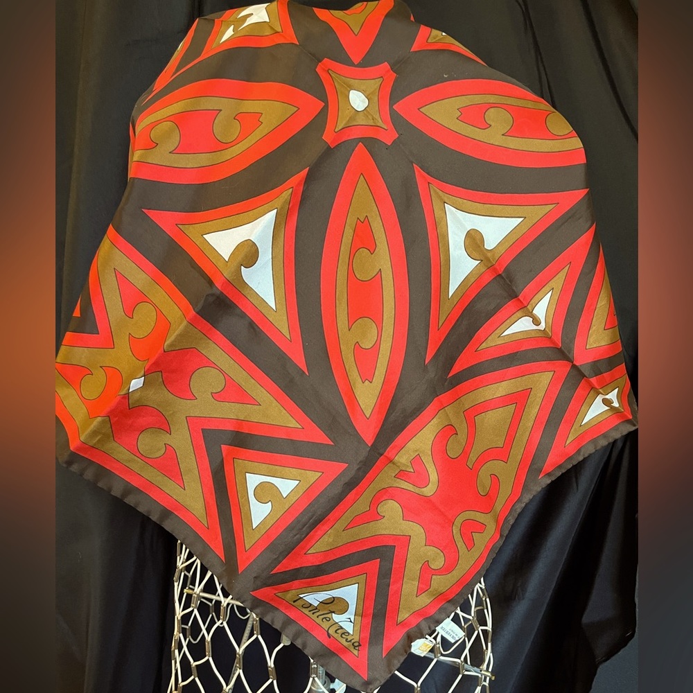 Square Dress Scarf, made in Italy, 27”x 27”. Trevira.